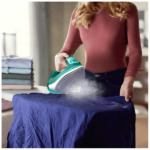 PHILIPS DST3030/70 ΑΤΜΟΣΙΔΕΡΟ 2400W ΜΕ ΚΕΡΑΜΙΚΗ ΠΛΑΚΑ, ΣΥΝΕΧΟΜΕΝΗ ΠΑΡΟΧΗ 40GR/MIN GREEN